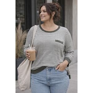 Staccato Kendall Olive & White Striped Pocket Knit Top 2X NWT | Casual Chic